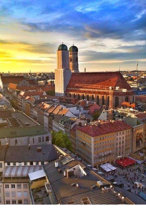 Schwabing-studio Great Sunset View & Balcony * Munich